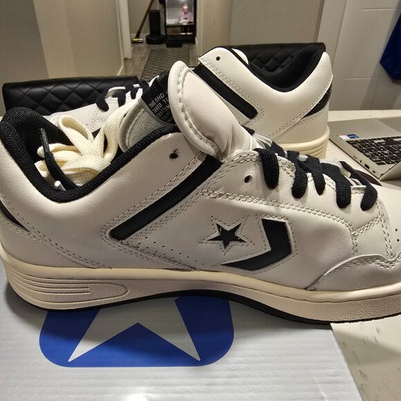 NEW Converse Weapon Low Vintage White Black Sneakers A07239C MENS SIZE 10 NEW - Picture 2 of 11